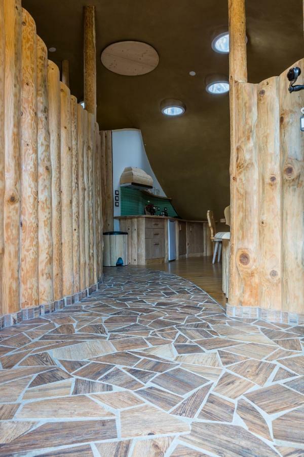 Apartma Zemljanka ليوتومير المظهر الخارجي الصورة